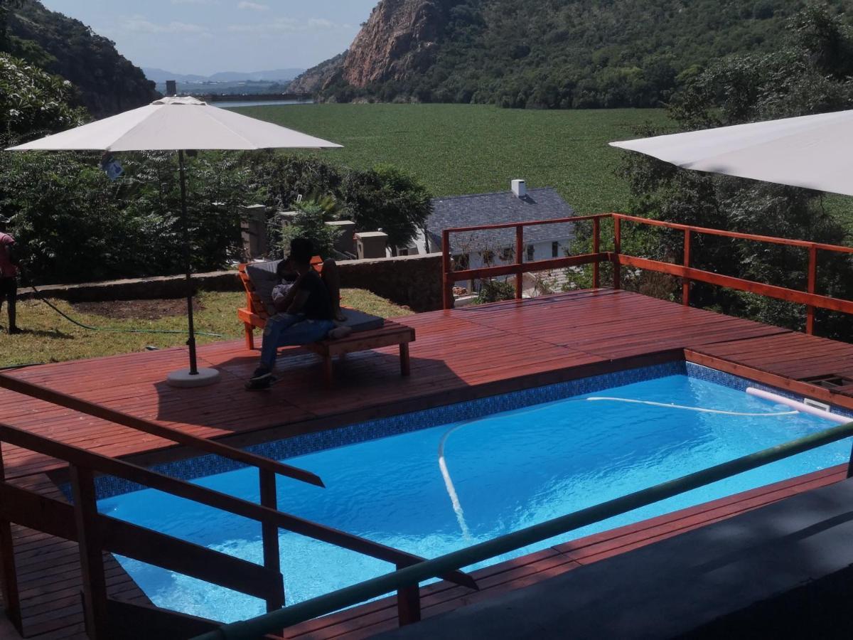 Metsing At Harties Hotel Hartbeespoort Exterior photo